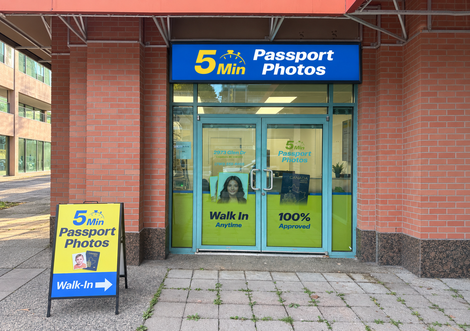 passport_storefront_960x677